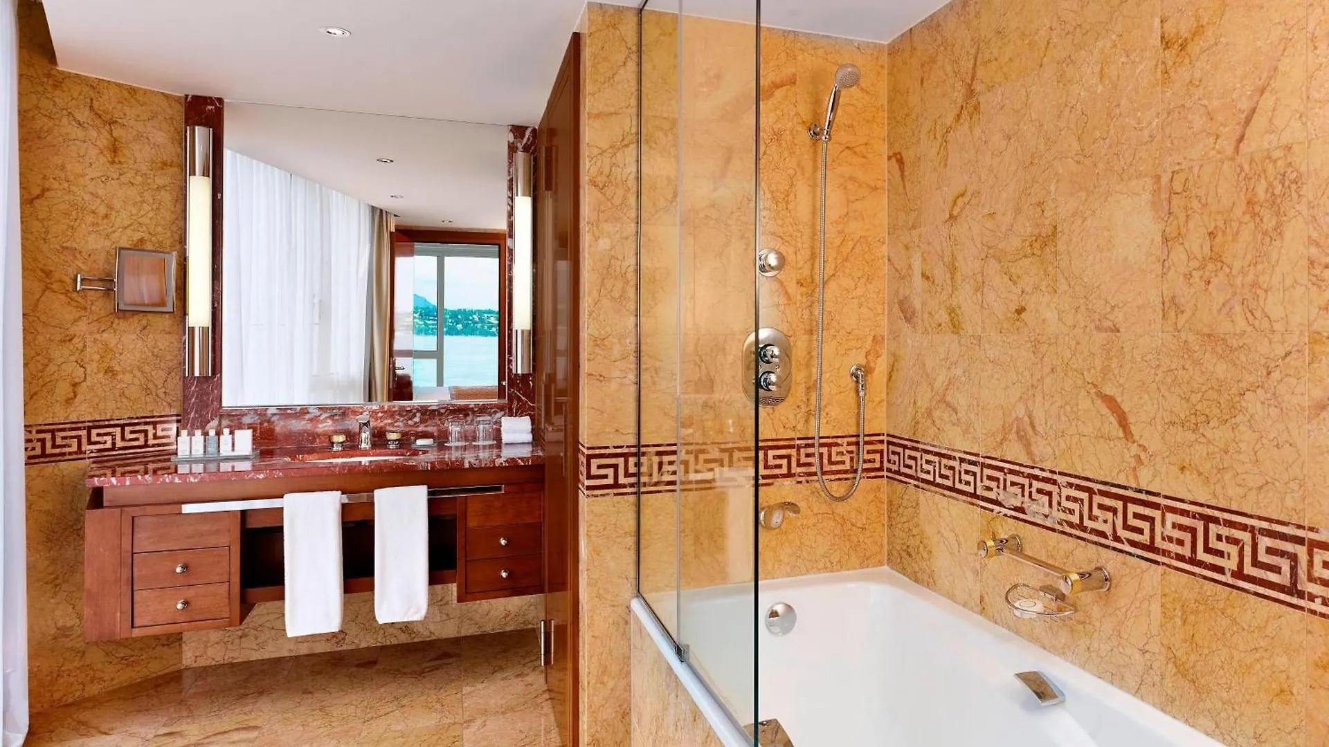 Hotel President Wilson, A Luxury Collection Hotel, Γενεύη